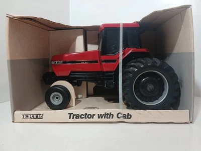 Ertl CaseIH 7120 Magnum 1987 Special Edition Diecast Tractor W/Windows And Duals - Image 1 of 4