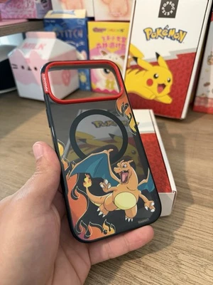 Capa Pop Soquetes iPhone 17 Pro Max POKEMON Charizard Rara - Imagem 1 de 3