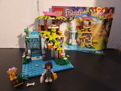 LEGO Friends - Jungle Falls Rescue y Olivia - 41033 Foto 1 de 4