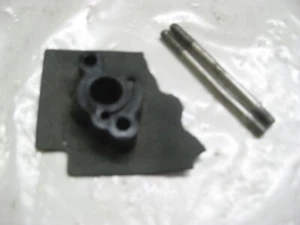 Shindaiwa Yardware Trimmer YW 210 400100-59 Insulator Assy Part 223984, 224315 - Picture 1 of 2