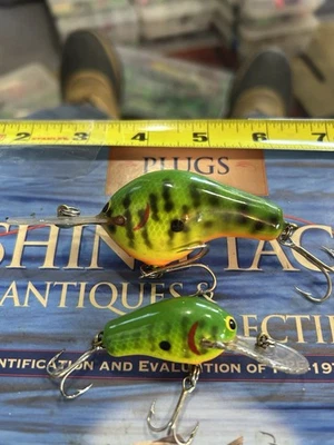 2 crankbaits de buceo profundo bagley de colección en 2 estilos diferentes ambos son de color gc *** Foto 1 de 4