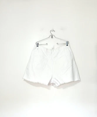 L.A. Blues, Women's Size 20, White, 100% Cotton, Fringed Cuffs, Shorts - Image 1 of 3