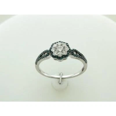 Anillo con racimo de cóctel LeVian de oro blanco de 14 quilates G-H VS2 diamantes azules de 0,60 quilates talla 7 Foto 1 de 4