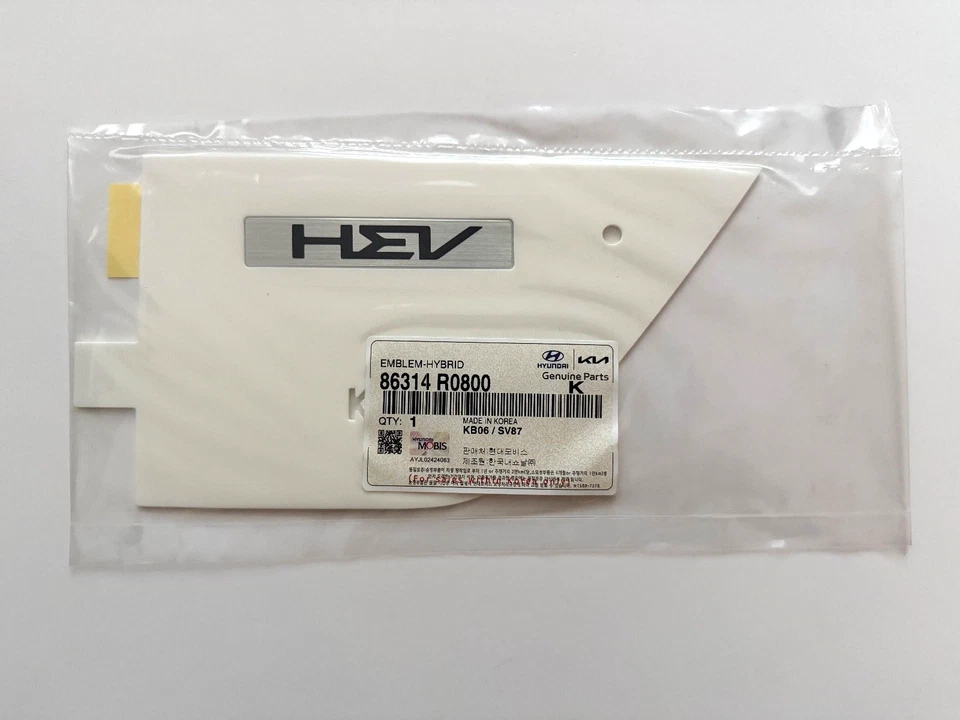 Emblema trasero híbrido "HEV" ORIGINAL OEM 86314-R0800 para Kia Carnival 2025-26 Foto 1 de 1