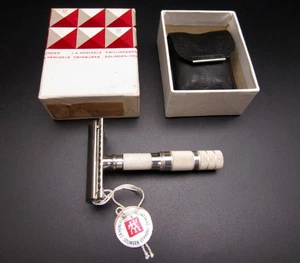 J.A. HENCKELS VTG 4-PIECE Travelling Safety Razor Made In Germany UNUSED COND. - Picture 1 of 24