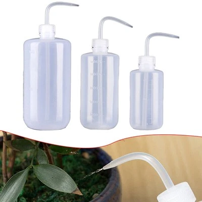 Ergonomic Plastic Squeeze Bottle for Effortless Irrigation and Pouring - Image 1 of 4