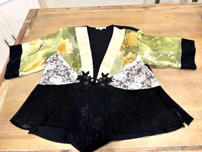 SPENCER ALEXIS BLACK GREEN & GOLD KIMONO JACKET MULTI-TEXTURE LACE SIZE S - Image 1 of 4