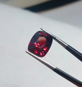 Piedras preciosas sueltas de 8,50 quilates corte natural granate rojo brillo de Pakistán - Imagen 1 de 19