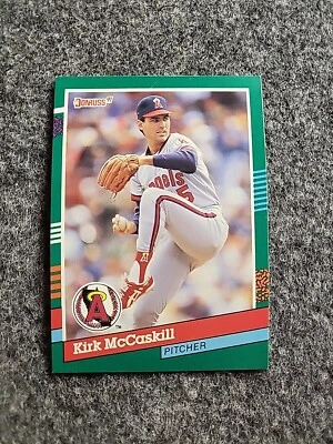 1991 Donruss - #637 Kirk McCaskill + 5 Random Pick Cards! - Image 1 of 2