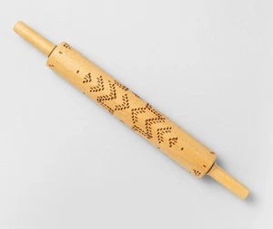 Textured Rolling Pin Roll Pattern Cookies/Crust Snowflake Hearth & Hand Magnolia - Picture 1 of 5