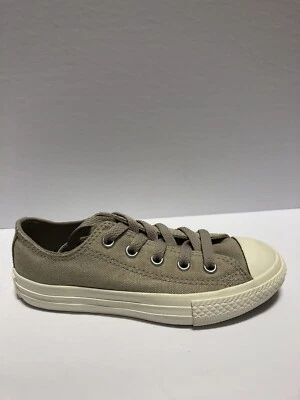 Converse Youth Lo Top Sneaker Size 11.5 M Little Kids - Imagem 1 de 4