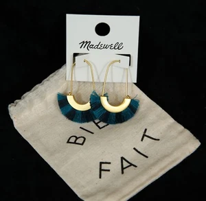 NWT Madewell Arc Gold Tone Pierced Earrings and Bag/Pouch | Two-tone Blue Fringe - Picture 1 of 4