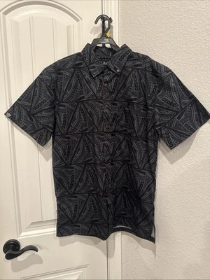 Tanoa Men's Hawaiian Shirt Tribal Tattoo Black Gray Polynesian Button Down Small - Image 1 of 4