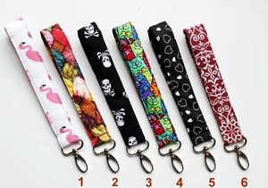 Schlüsselband, Stoff Schlüsselbänder mit Karabiner, 16 cm länge, Selbstgenäht, - Bild 1 von 7