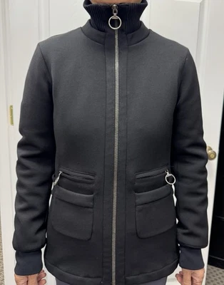 Chaqueta cortavientos vintage de nailon Prada talla S Foto 1 de 4