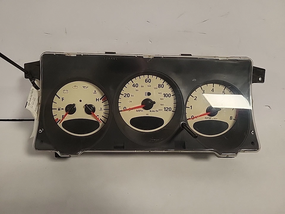 2001 - 2005 Chrysler PT Cruiser Speedometer Instrument Cluster. Q4 - Imagem 1 de 4