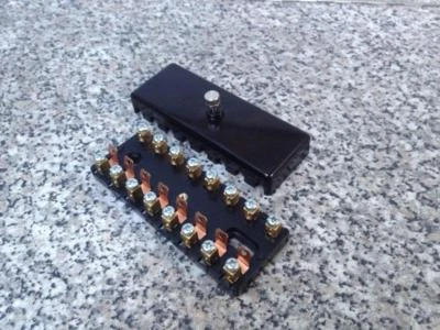 CL Sicherungskasten 8 fach für IHC Traktor; Schlepper; Oldtimer;