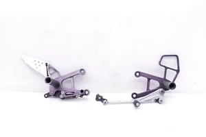 Kawasaki Ninja ZX6R ZX600 2009 ZX 6R ZX6 CFM plataforma trasera pie derecho clavija K179 - Imagen 1 de 10