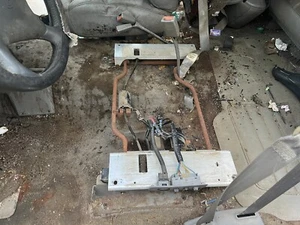 POWER SEAT TRACK 95-00 Chevy Silverado GMC Sierra 60/40 Split Bench LH Driver - Foto 1 di 21