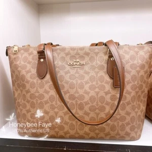 NWT Coach Gallery Tote Bag In Signature Canvas CW381/CV402 - Picture 1 of 90