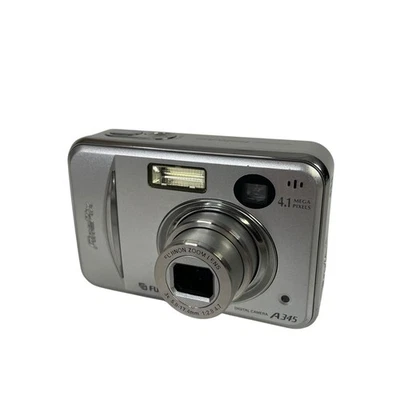 Cámara digital Fujifilm FinePix A345 4,1 MP plateada zoom óptico 3x ¡PROBADA funciona! Foto 1 de 4