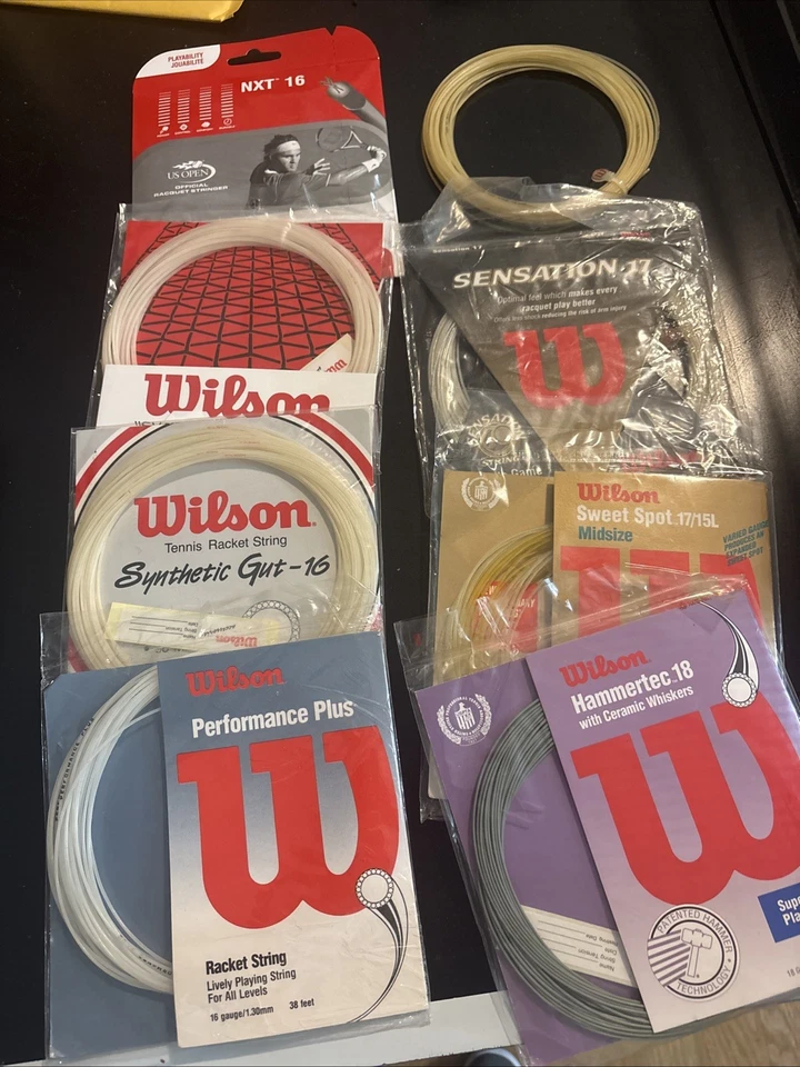 8 juegos de cuerdas de tenis Wilson  Foto 1 de 1