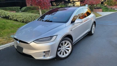 Tesla Model X 2018  Foto 1 de 4