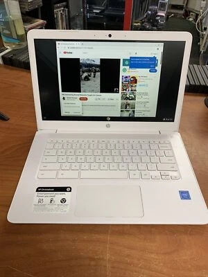 Chromebook HP 14-ca051wm 14 pulgadas (32 GB, Intel Celeron N3350, 1,1 GHz, 4 GB SDRAM) Foto 1 de 4