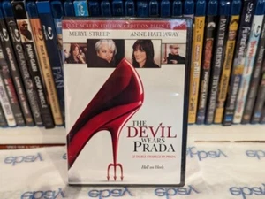The Devil Wears Prada (DVD, 2006, Canadian Widescreen) Bilingual - Bild 1 von 1