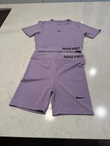 Nike Dri-fit Pro Conjunto de 2 Piezas Top Corto y Corto, Púrpura Mujer’s Ropa de Entrenamiento.M - Imagen 1 de 6