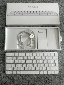 Genuine Apple Wireless Magic Keyboard English, Russian Layout Model A2450 White - Afbeelding 1 van 3