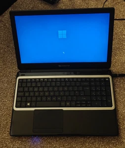 Packard Bell TE69KB Laptop Windows 11 Webcam DVD SSD HDMI AMD Quad Core BT Cheap - Picture 1 of 8
