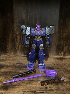 Complete Transformers Legacy United 4 Pack Target Exclusive Cyberverse Tarn - Image 1 of 2