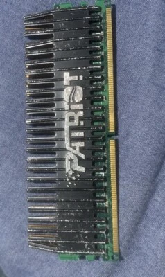 Patriot Gaming 4GB 2 x 2GB DDR2 900MHz RAM PVS24G7200LLK - Image 1 of 4