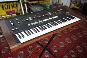 Yamaha SK 20 - analogowy syntezator strunowy - Zdjęcie 1 z 15