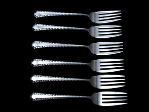 ❤️ LARKSPUR c.1939 WALLACE STERLING IND SALAD FORK 6 ¼” HALF DOZEN - Picture 1 of 7