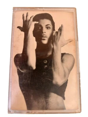Parade: Under the Cherry Moon - Prince - 1986 Features the single "Kiss" Foto 1 de 4