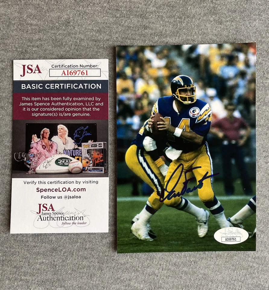 SAN DIEGO CHARGERS- DAN FOUTS AUTOGRAPH 4x6 ACTION PHOTO JSA AI69761 - Image 1 of 1
