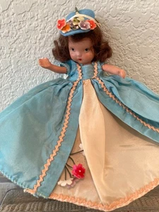 #183 Thursday's Child JT PT Nancy Ann Storybook Puppe - Bild 1 von 6