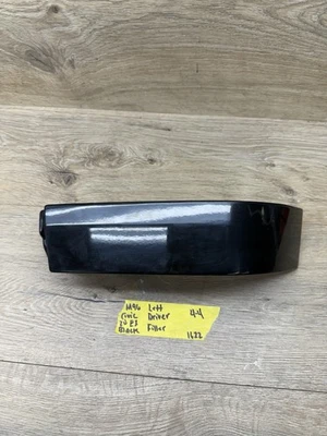 Relleno de luz trasera panel de moldura trasera conductor izquierdo Honda Civic 1996-2000 OEM NEGRO Foto 1 de 4