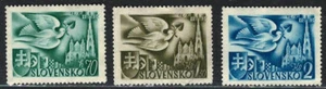 SLOVAKIA 1942 VERY FINE MINT NG STAMPS SET ST. STEPHEN'S CATHEDRAL Scott # 74-76 - Picture 1 of 2