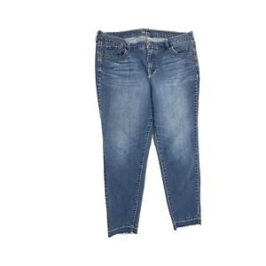 Style & Co Ankle Raw Hem Women's size 16 Dark Wash Blue Denim Jeans