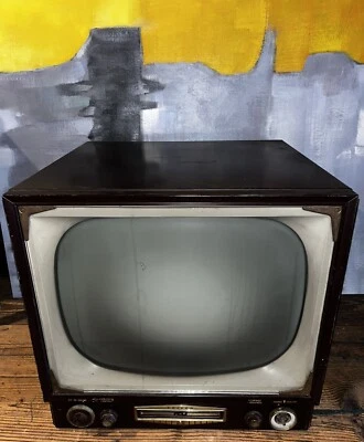Rare! Vintage (1950’s) Philco UHF Tube Television, Model # 22B4000. - Image 1 of 4