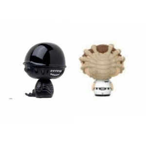 SCIENCE FICTION Pint Size Heroes Alien & Facehugger Gamestop Funko - Picture 1 of 1