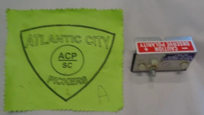 MOTORCRAFT D8HZ-10316-D VOLTAGE REGULATOR - Image 1 of 2