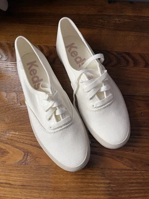 Keds para mujer nuevos. Talla 7,5. Natural Classic Foto 1 de 4