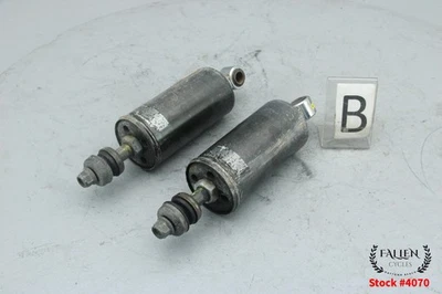 Juego de amortiguadores traseros Harley Softail 2006 #4070 Foto 1 de 4