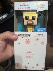 Hallmark Funko POP Exclusive Ornament Minecraft Steve in Gold Armor 2022 Trl7#14 - Picture 1 of 1