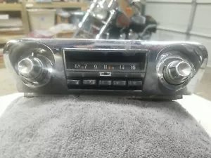 Vintage Classic Chevy Chevrolet Car Tube AM Tuner Radio push button Radio 1950's - Picture 1 of 12