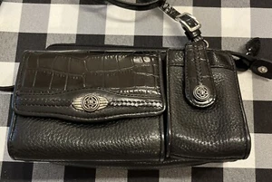 Borsa a tracolla vintage Brighton in pelle nera con coccodrillo in rilievo 🐊 - Foto 1 di 13